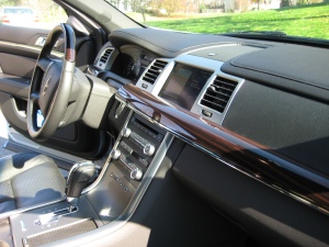2009 Lincoln MKS Dashboard