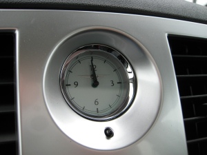 2010 Chrysler 300 Touring Clock